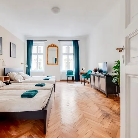 Center Premium Praha